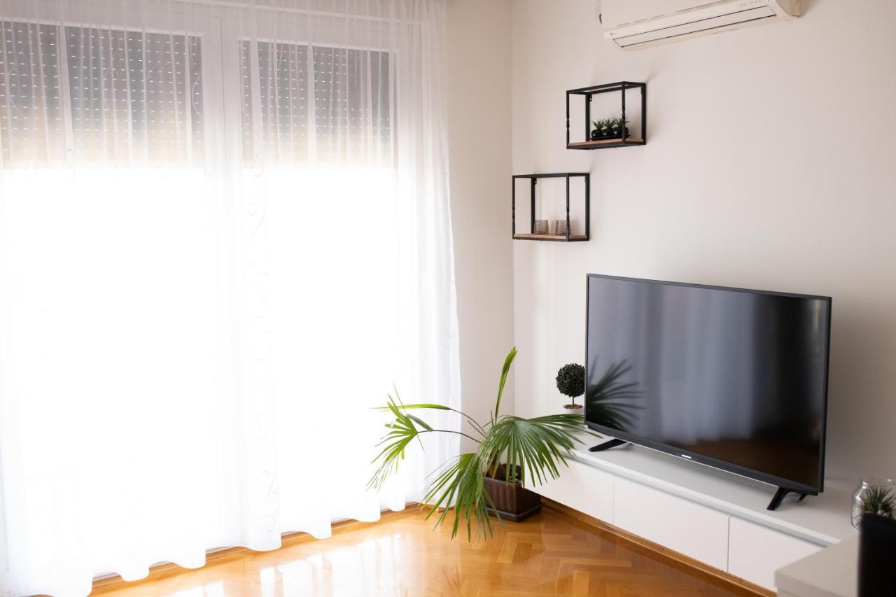 Apartman Martes Σλαβόνσκι Μπροντ Εξωτερικό φωτογραφία