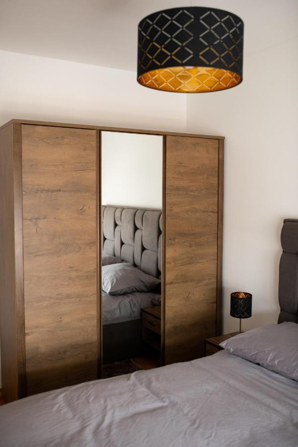 Apartman Martes Σλαβόνσκι Μπροντ Εξωτερικό φωτογραφία