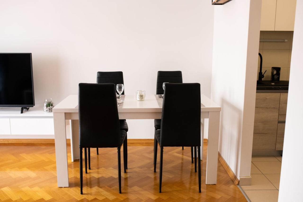 Apartman Martes Σλαβόνσκι Μπροντ Εξωτερικό φωτογραφία